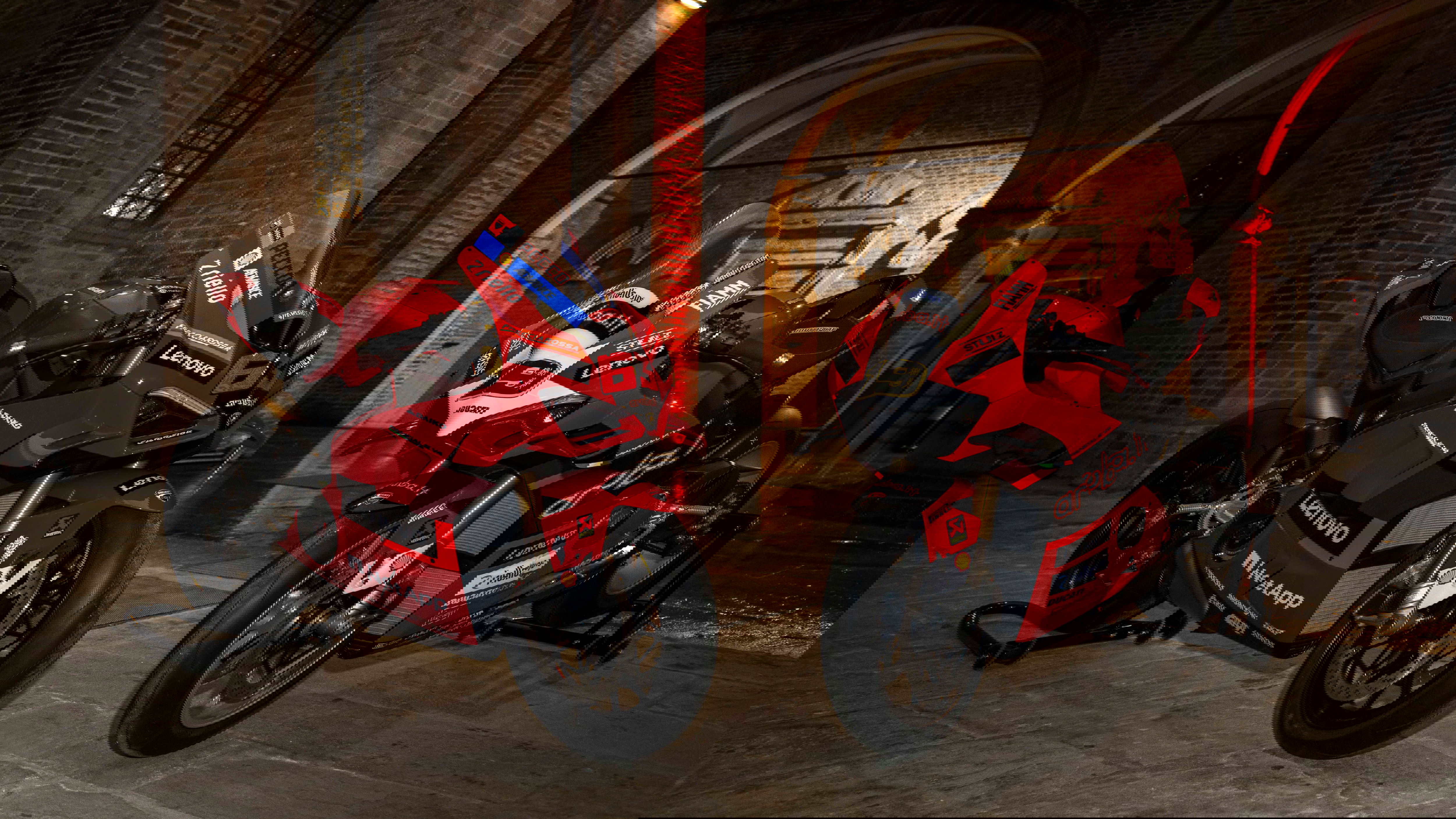 Ducati Panigale V4 2022 World Champion Replica bikes. - Ducati